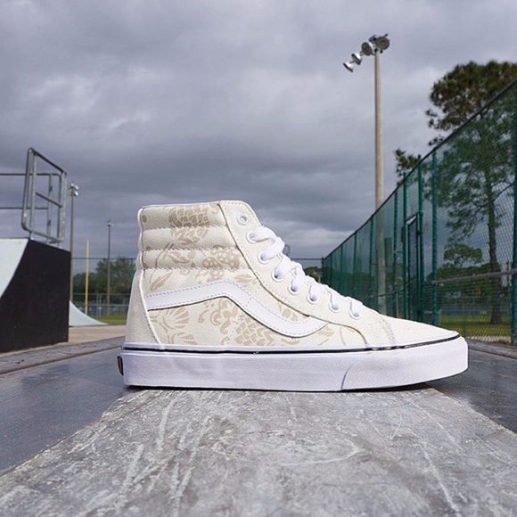 vans sk8 hi classic white